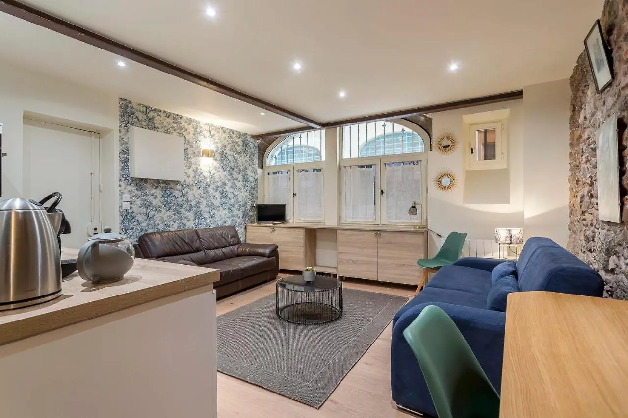 Hamac Suites - Saint-Georges Vieux Lyon - 4 People 0*,  France